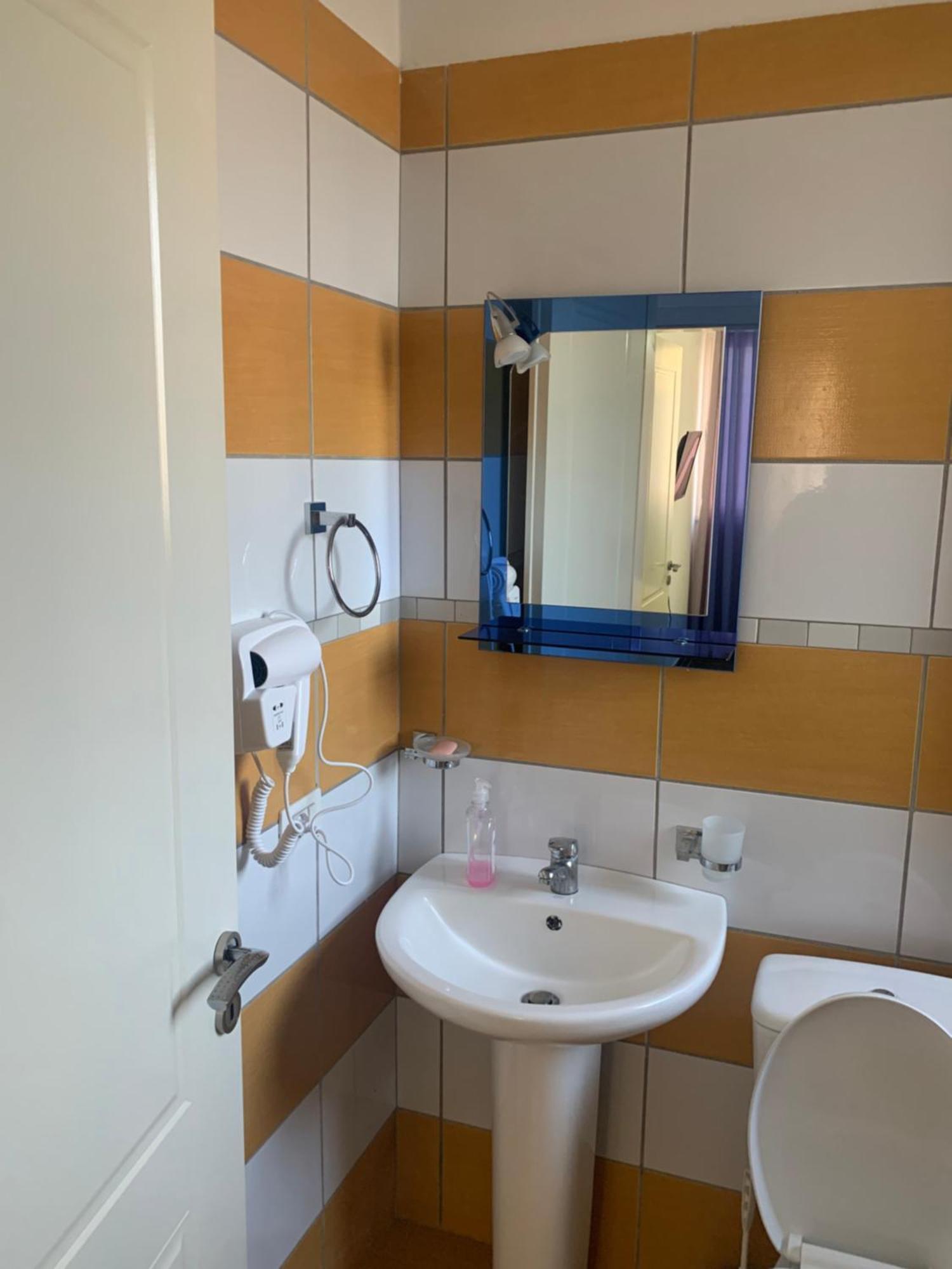 Adriatik Apartaments Sarande Exterior photo